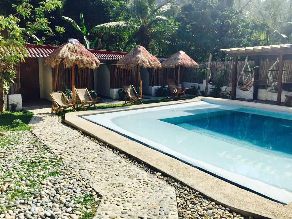 Casa Mia Resort Puerto Galera Esterno foto
