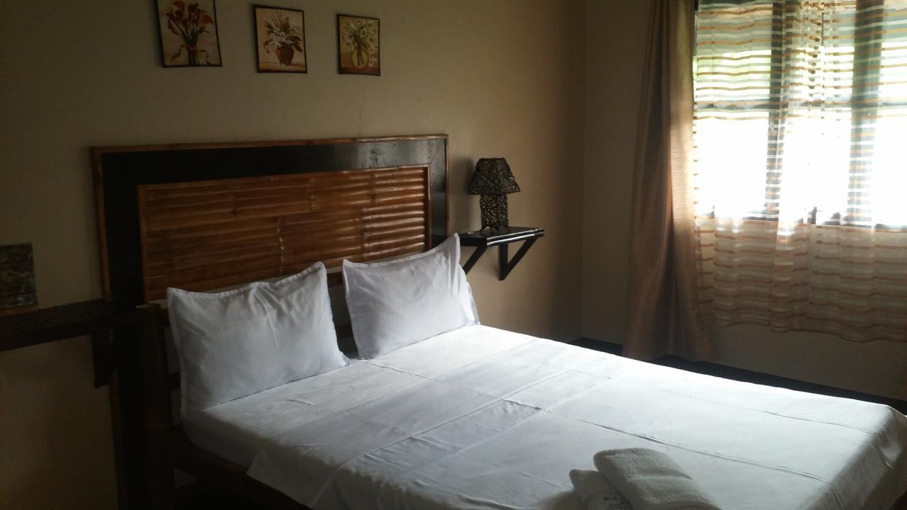 Casa Mia Resort Puerto Galera Esterno foto